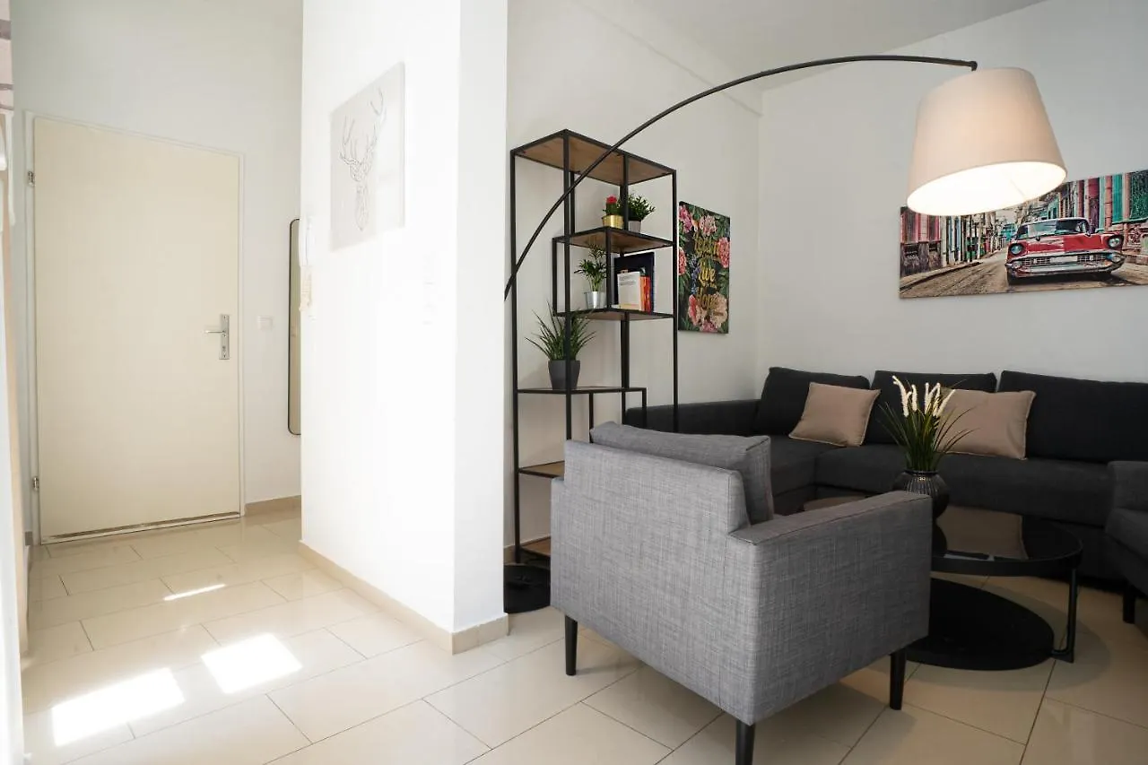 Modern And Lovely Apartment Next To Subway Station Vienna